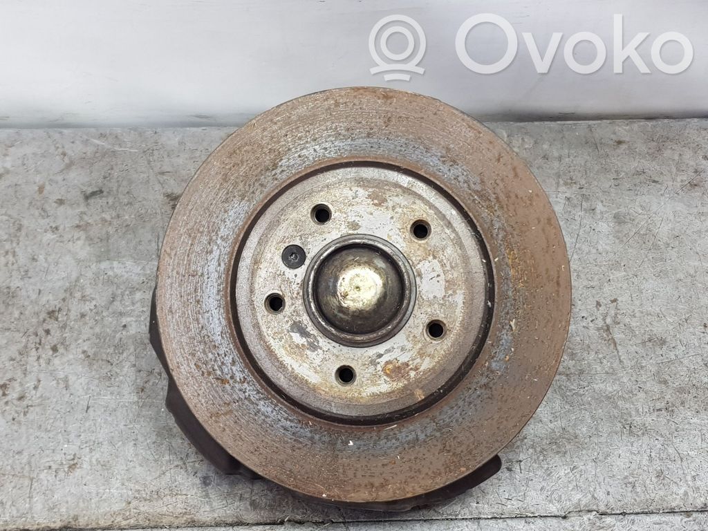 BMW 3 E46 Front wheel hub spindle knuckle 