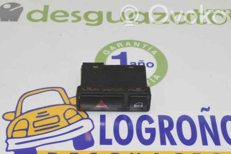 Schalter Warnblinkanlage   61318368920,61318368920