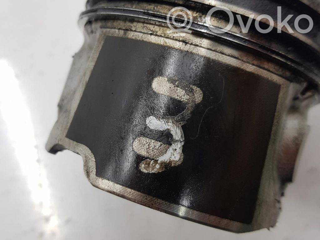 Ford Focus C-MAX Piston 