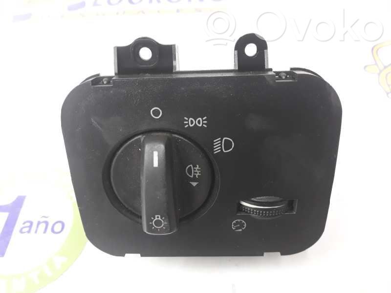 Land Rover Discovery Light switch 