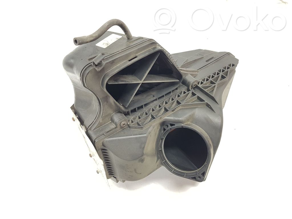 Audi A4 S4 B8 8K Luftfilterkasten 