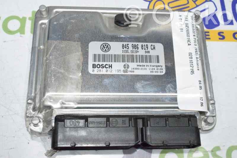 Volkswagen Polo IV 9N3 Sterownik / Moduł ECU 