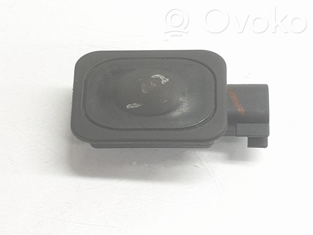 Ford Edge II Tailgate trunk handle 