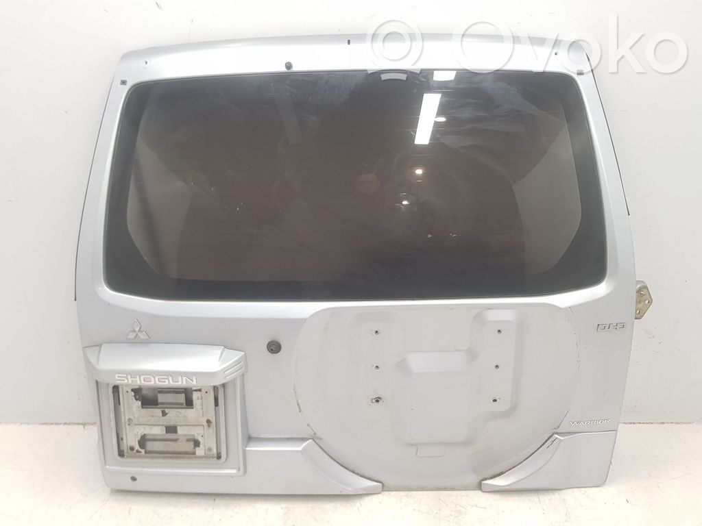 Mitsubishi Montero Tylna klapa bagażnika