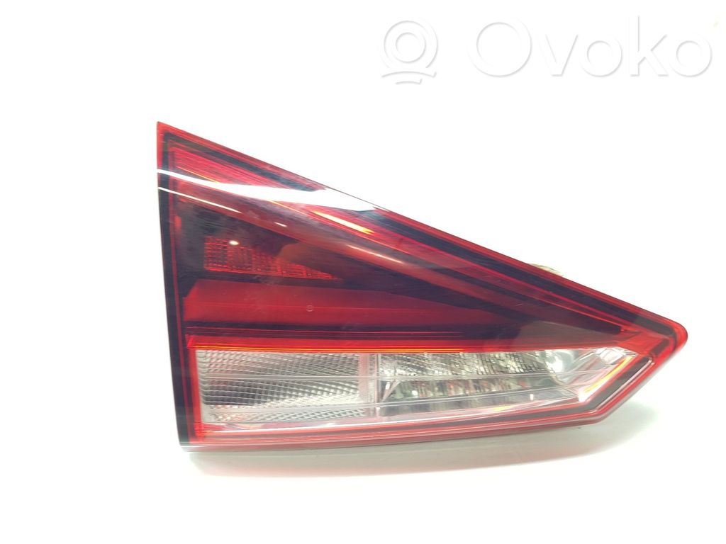 Seat Arona Lampy tylnej klapy bagażnika 