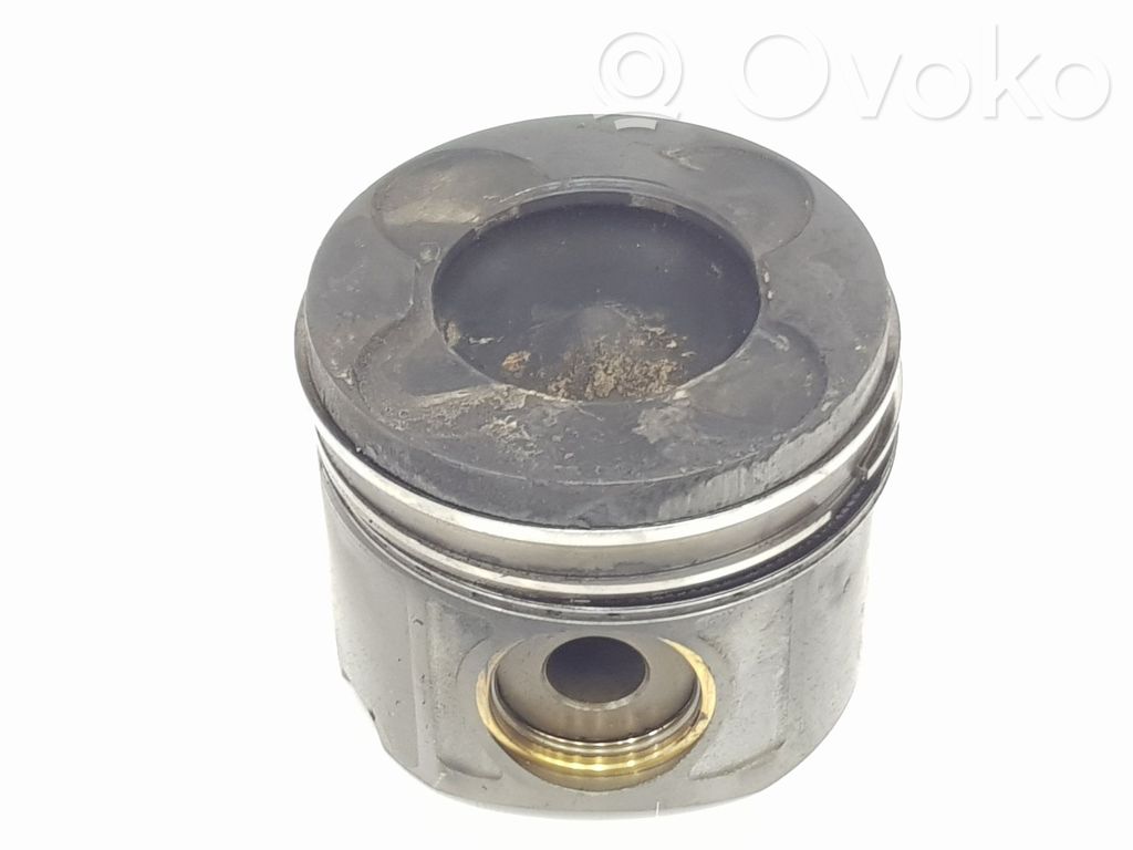 BMW 3 E46 Piston 