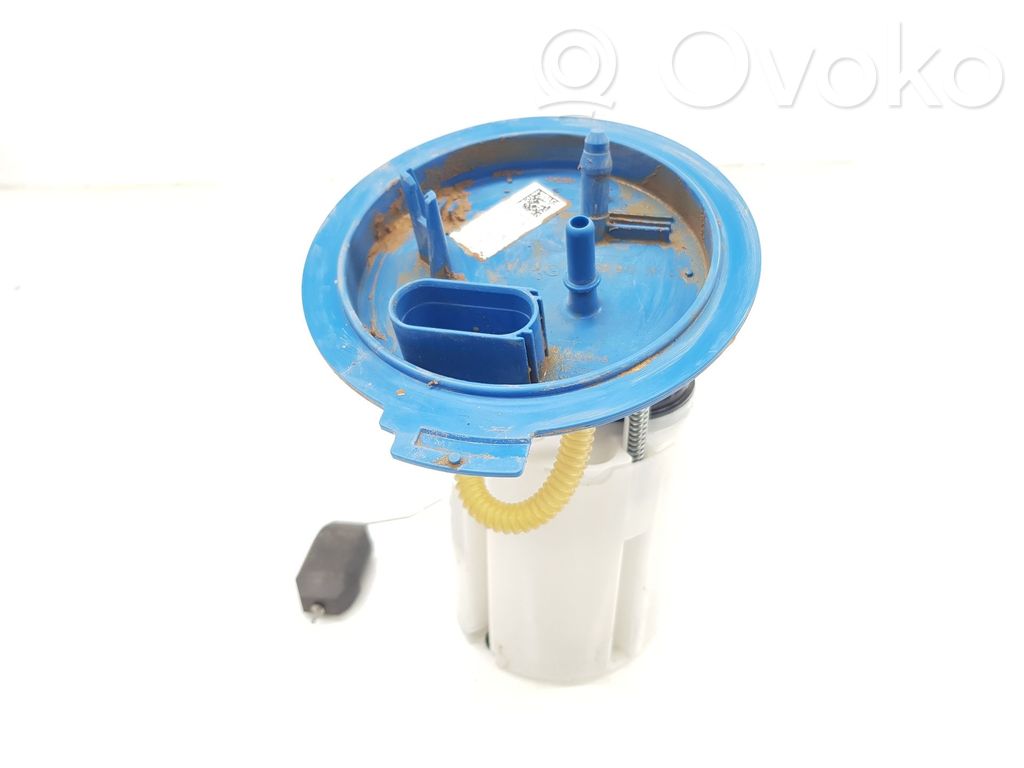 Skoda Kamiq Pompa carburante immersa