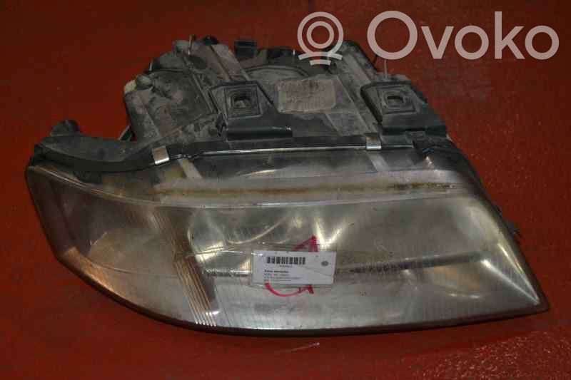 Audi A6 S6 C5 4B Scheinwerfer 