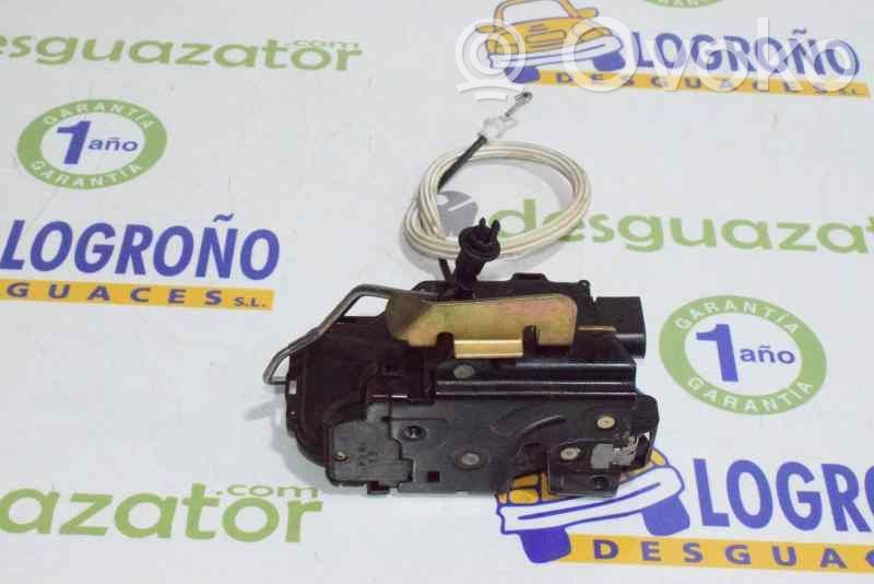 Audi A6 S6 C5 4B Serratura portiera anteriore 