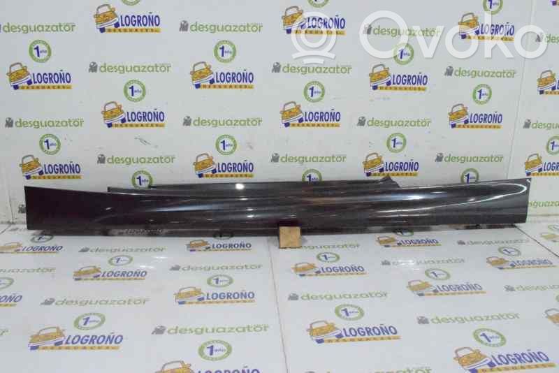 BMW 1 E82 E88 Sill 