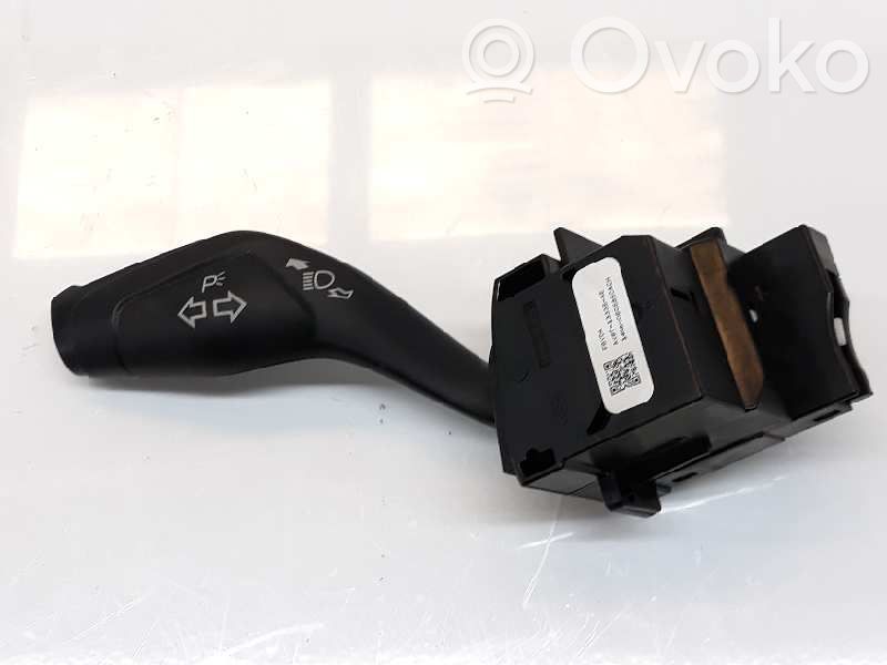 Ford Focus Commodo de clignotant