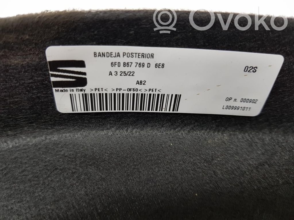 Hattuhylly   6F0867769D,6F0867769D