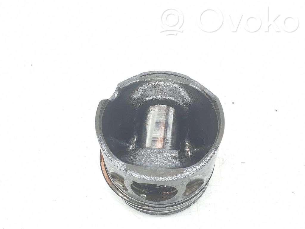 Saab 9-3 Ver2 Piston 