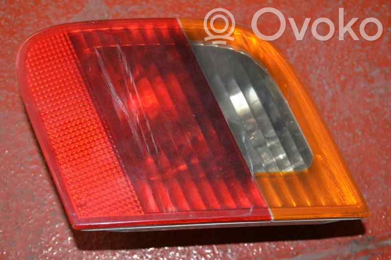 Tailgate rear/tail lights   6907938,RESTYLING,4PUERTAS