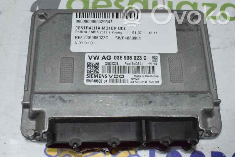 Skoda Fabia Mk2 (5J) Engine control unit/module 