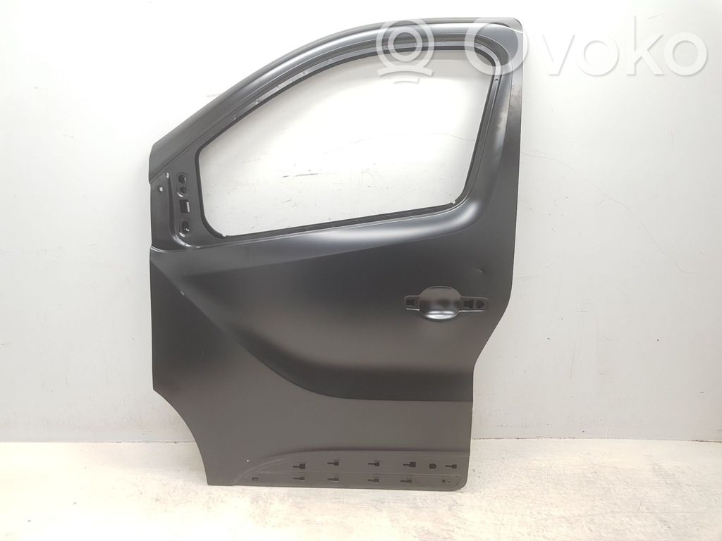 Renault Trafic III (X82) Front door 