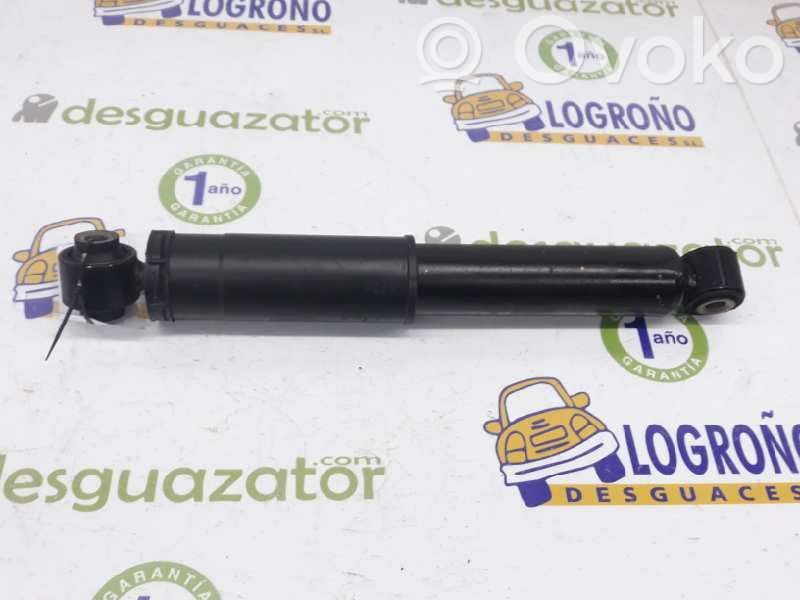 Nissan NV400 Amortyzator tylny 