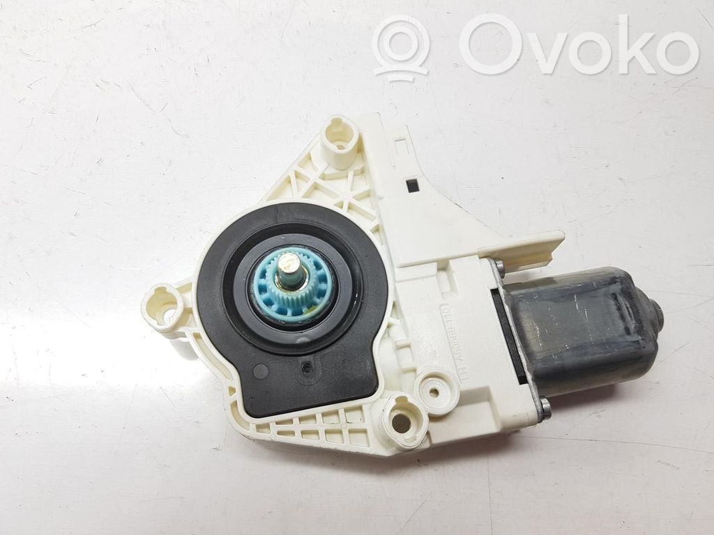 Audi Q3 8U Motorino alzacristalli della portiera posteriore