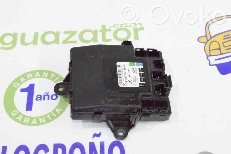 Mercedes-Benz A W169 Unitate/modul de comandă închidere centralizată