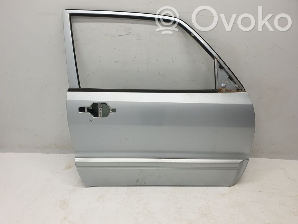 Mitsubishi Montero Drzwi przednie 