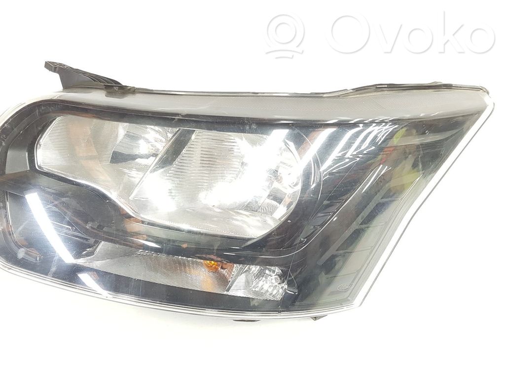 Ford Transit Phare frontale 