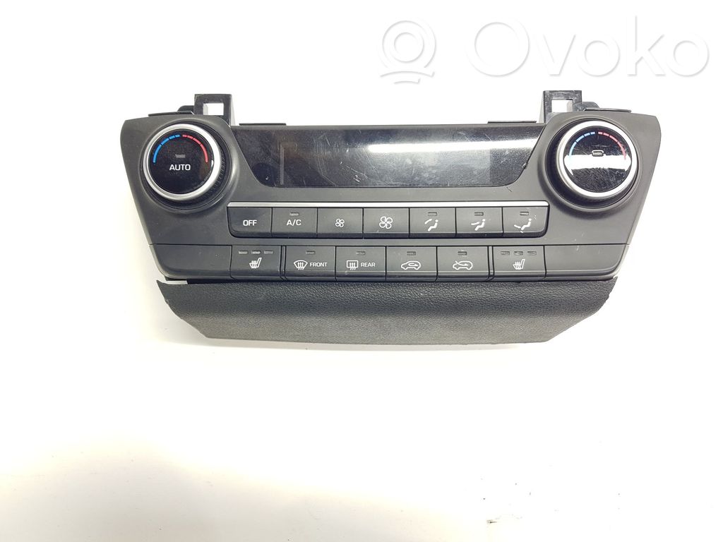 Hyundai Tucson TL Climate control unit 