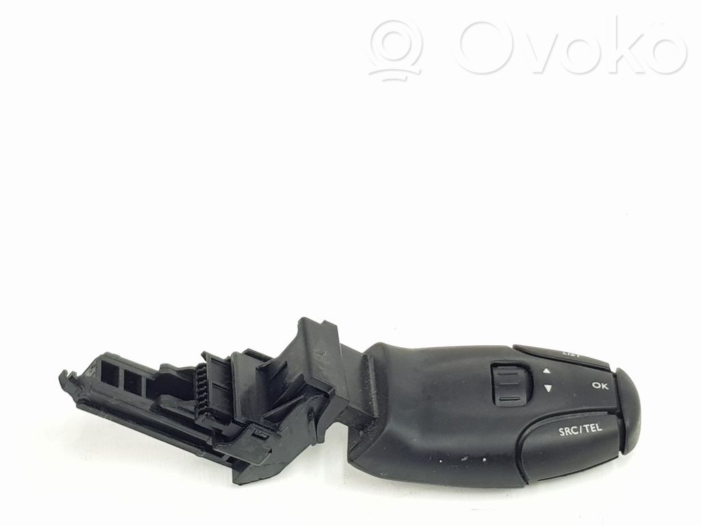 Peugeot Expert Mando de control del sonido 