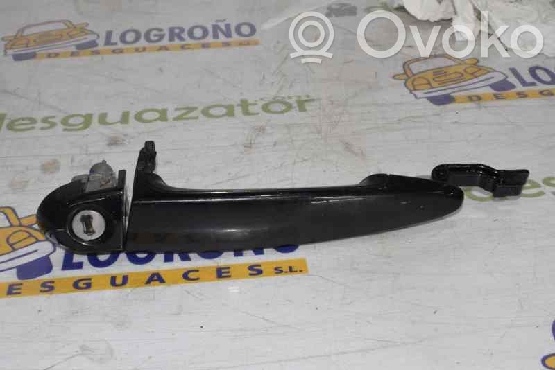 Manecilla externa puerta delantera   51217207539