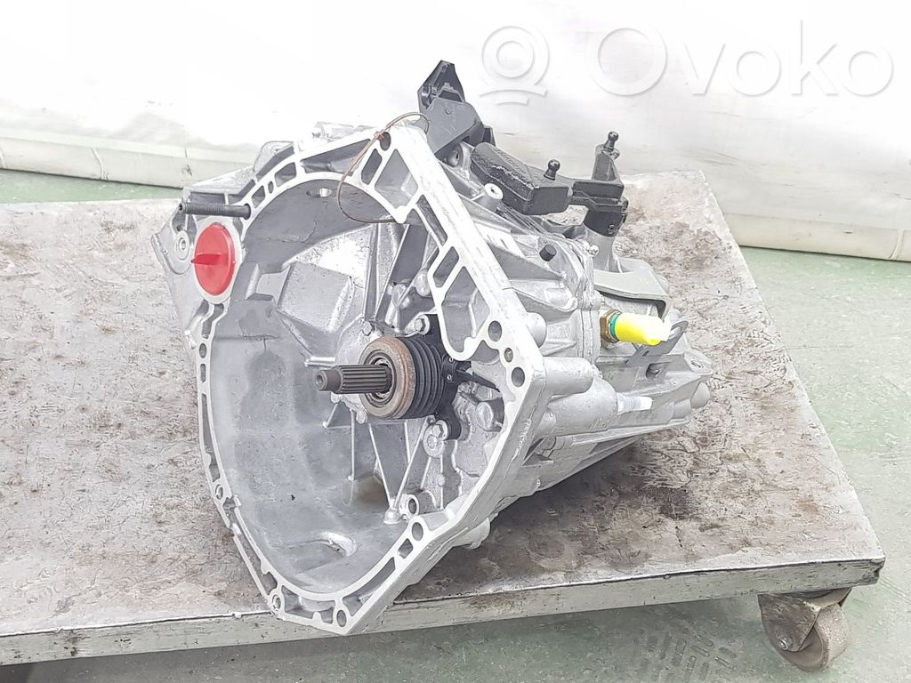 Renault Megane IV Boîte de vitesses manuelle à 5 vitesses