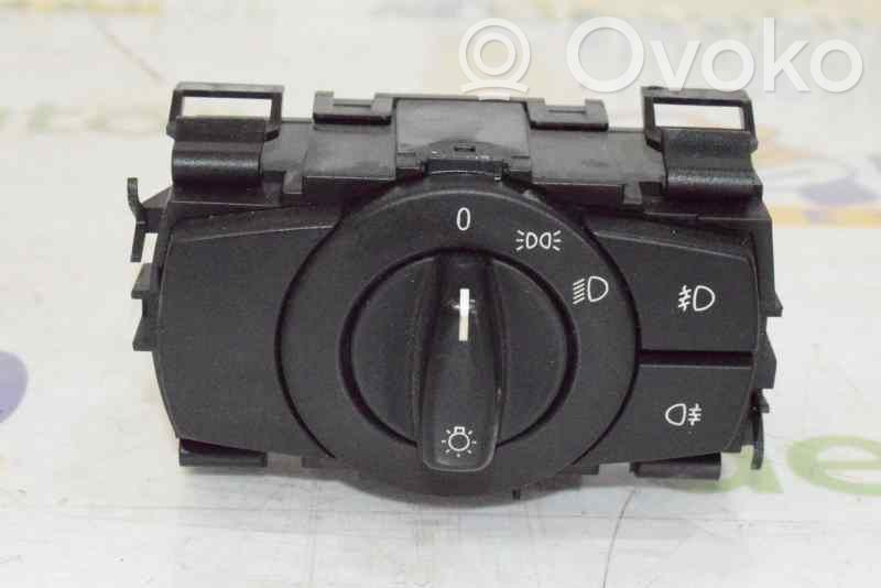 Lichtschalter   61316932798