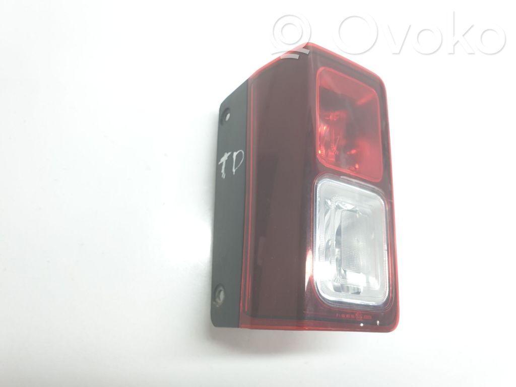 Renault Trafic III (X82) Éclairage de pare-chocs arrière