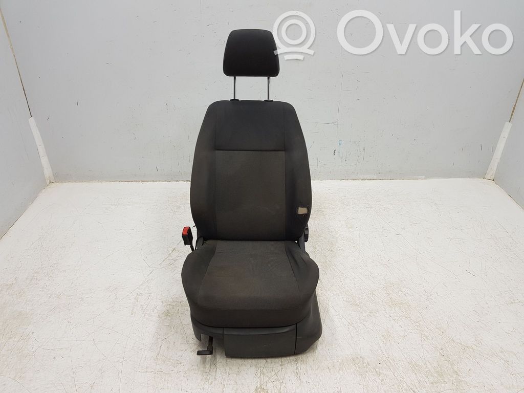 Volkswagen Caddy Kuljettajan istuin 