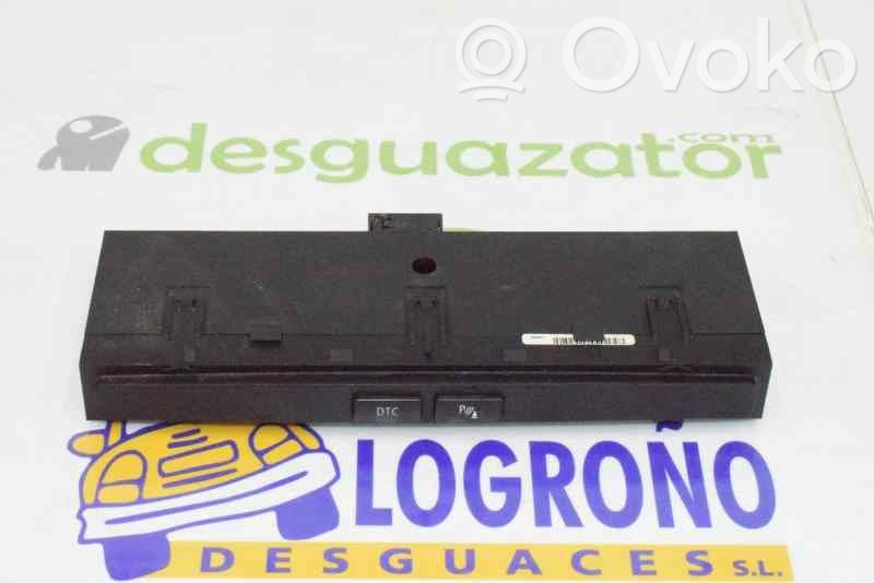 Otros interruptores/perillas/selectores   61319159168,61319159168