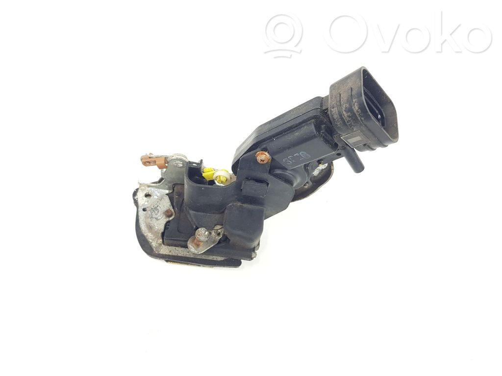 Toyota Land Cruiser (HDJ90) Încuietoare ușă spate 