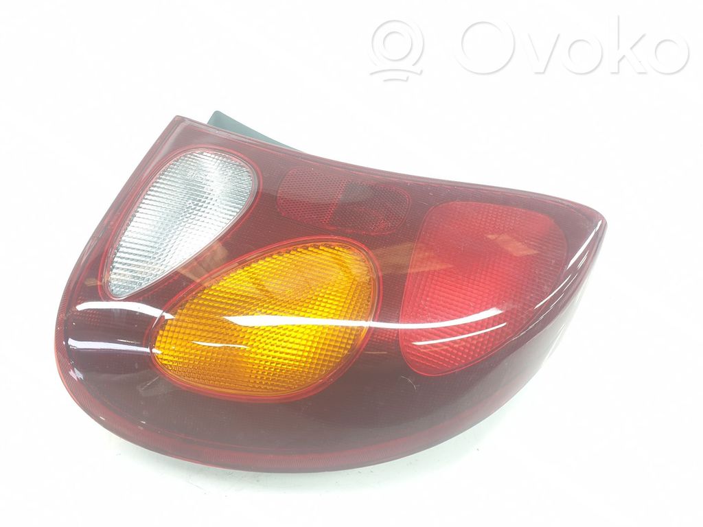 Lampa tylna   DEPO082221916R,2221916R