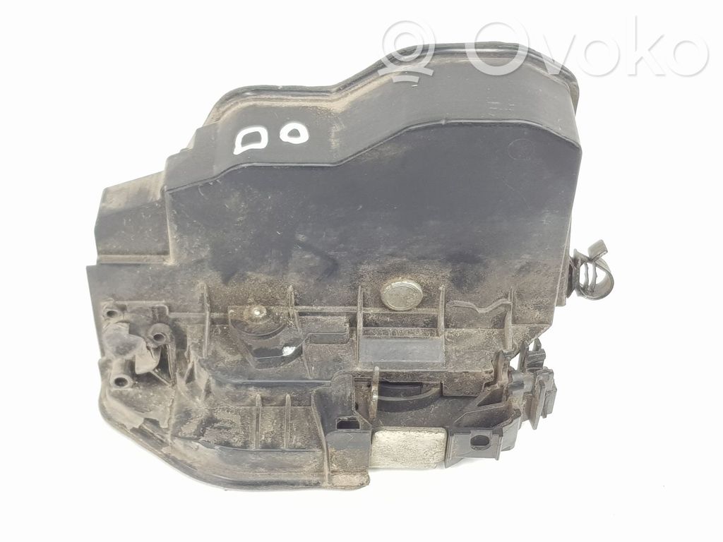 Etuoven lukko   7167074,51217202146