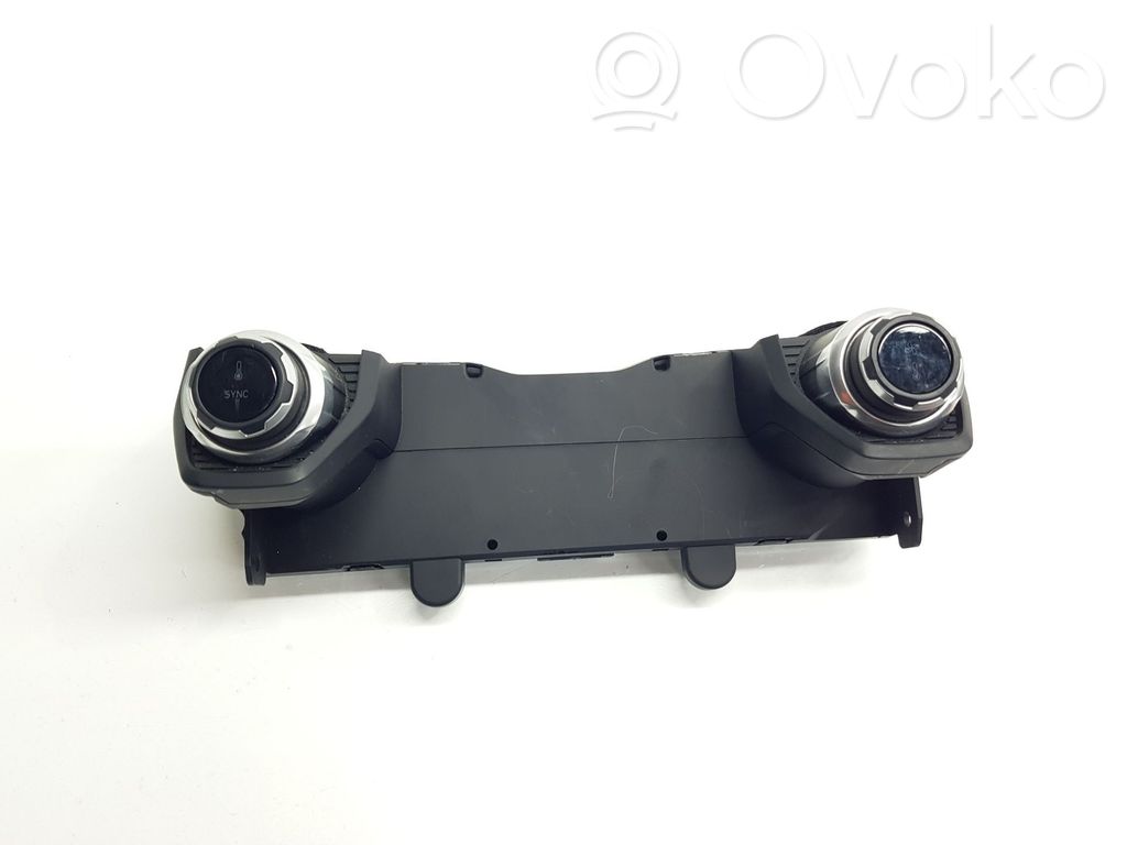 Lynk & co 01 Unitate control climatizare 