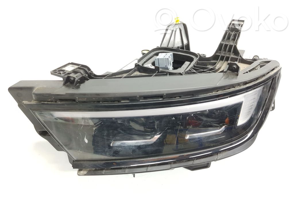 Opel Astra L Scheinwerfer 