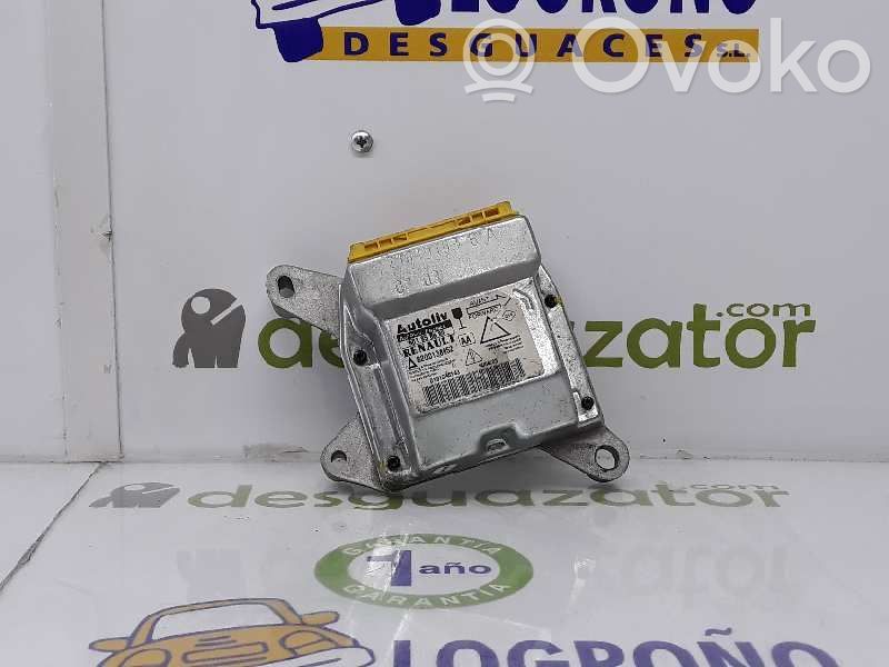 Sterownik / Moduł Airbag   8200138952,AUTOLIV601958800