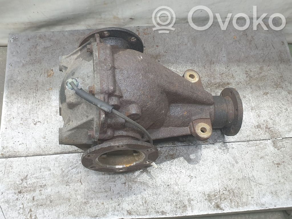 Mitsubishi Montero Tylny mechanizm różnicowy 