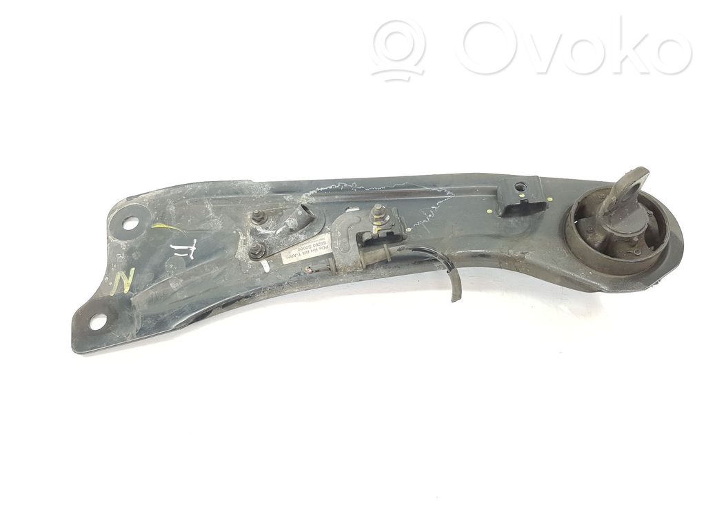 Hyundai i30 Querlenker hinten 