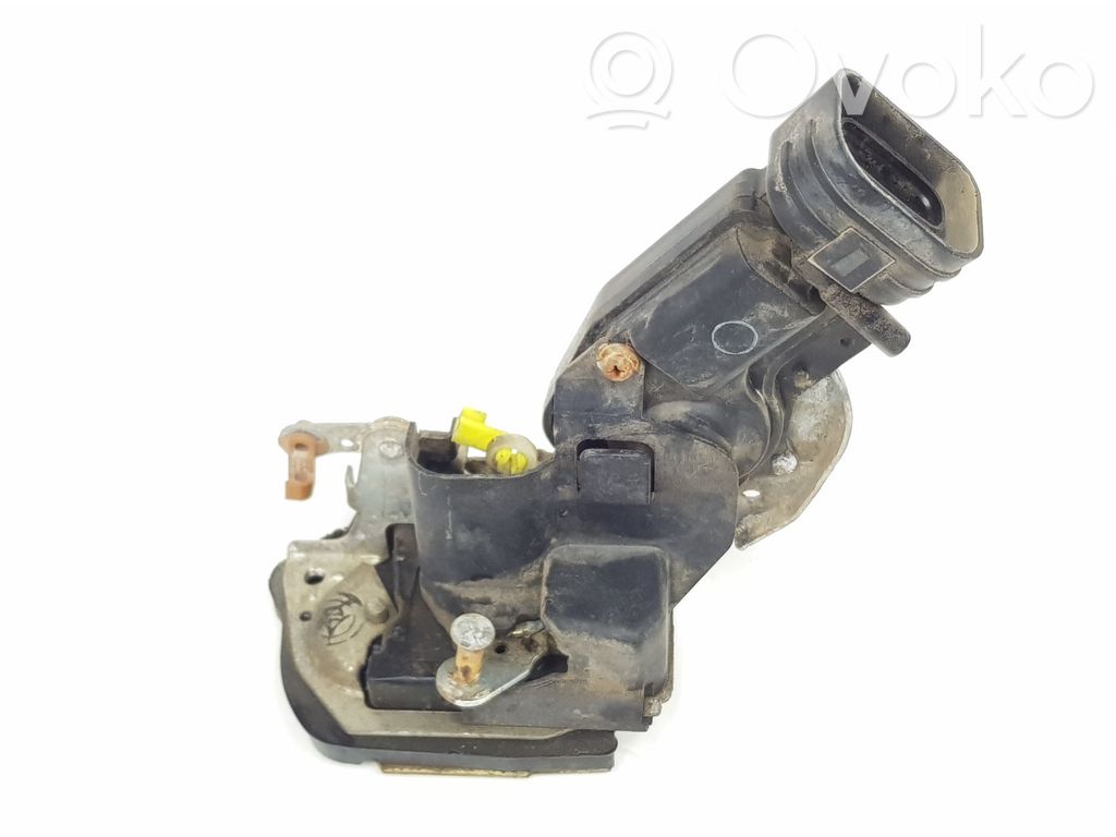 Toyota Land Cruiser (HDJ90) Încuietoare ușă spate 