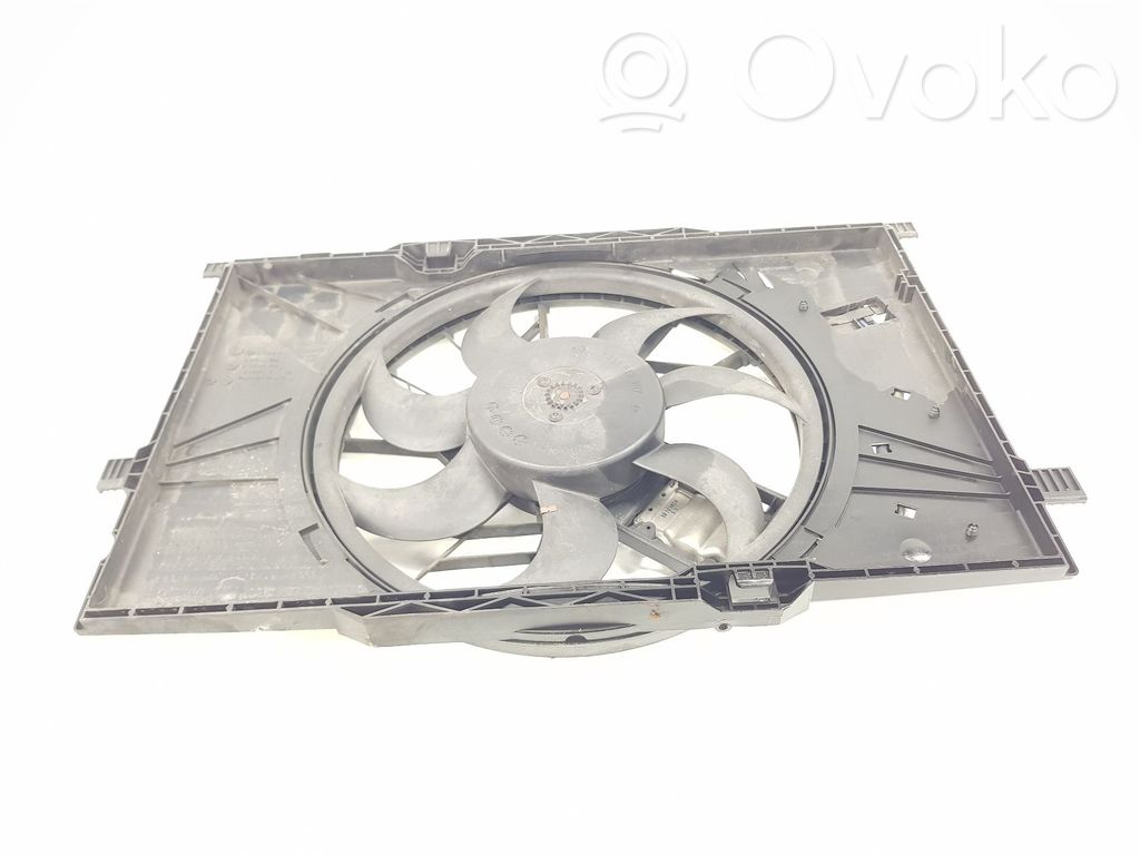 Mercedes-Benz A W169 Ventilator electric răcire radiator