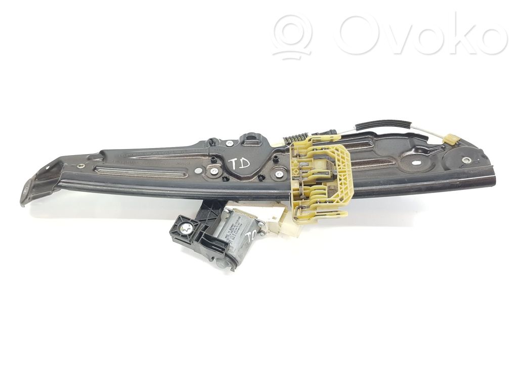 BMW 5 F10 F11 Rear door manual window regulator