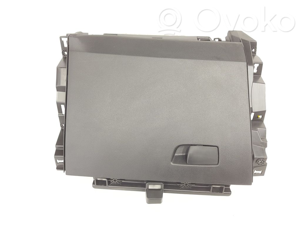 Renault Captur II Handschuhfach 