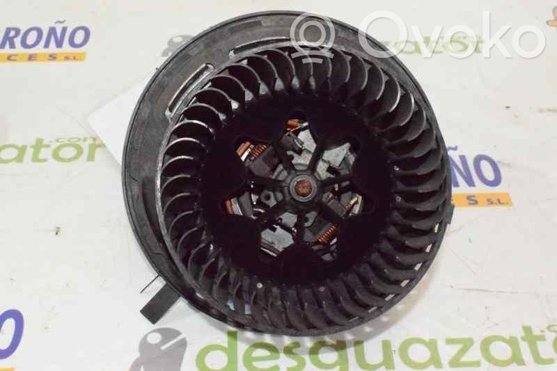Ventilator aerotermă   64116933663,64119227670,64119144200