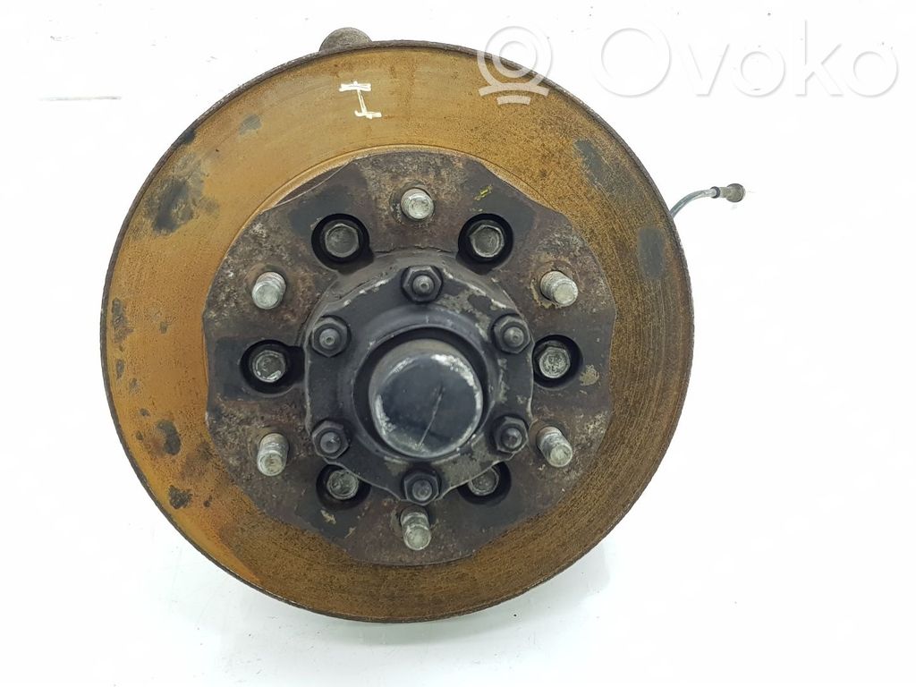 Nissan Terrano Achsschenkel vorne 