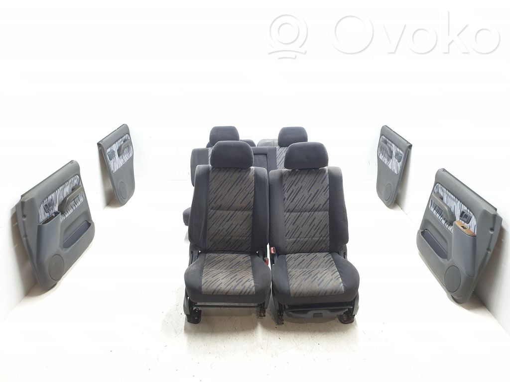 Toyota Land Cruiser (HDJ90) Set scaune 