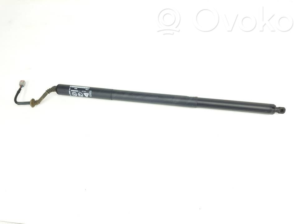 Ford Puma Tailgate/trunk strut/damper 