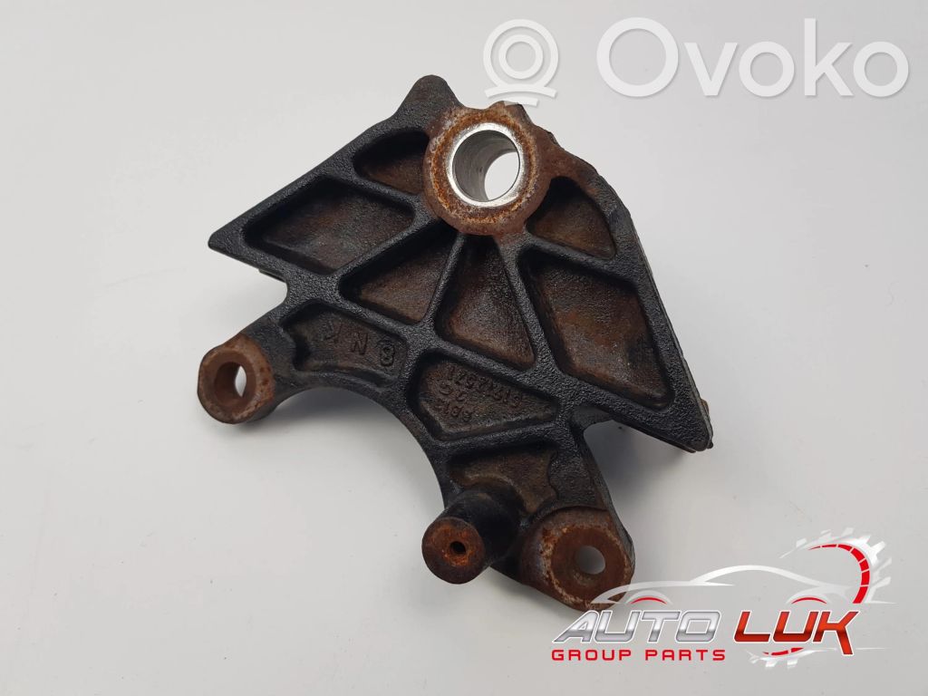 Fiat 500 Engine mount bracket 